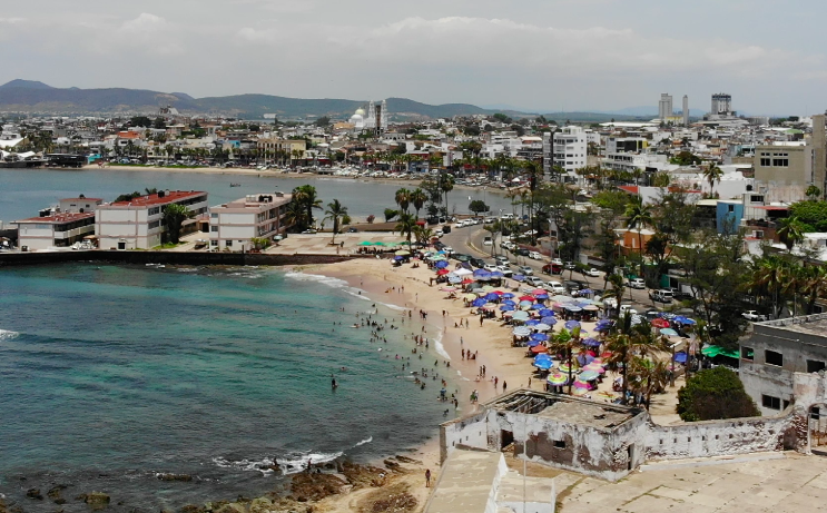 No se cerrarán playas en Mazatlán, asegura Operadora de Playas