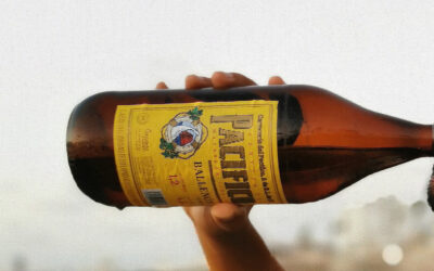 Ballena, media y cuartito las cervezas de Pacifico que se embotellan en Mazatlán