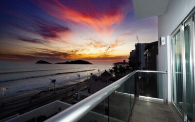 Hotel Coral Island en Mazatlán descanso frente al malecón